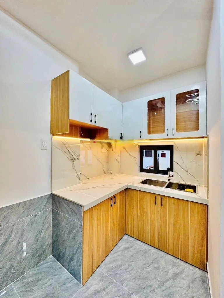 Bán nhà 34m2 tại Bùi Đình Túy, Bình Thạnh, 4,9 tỷ, 3PN, 3WC, đẹp, nhiều tiện ích