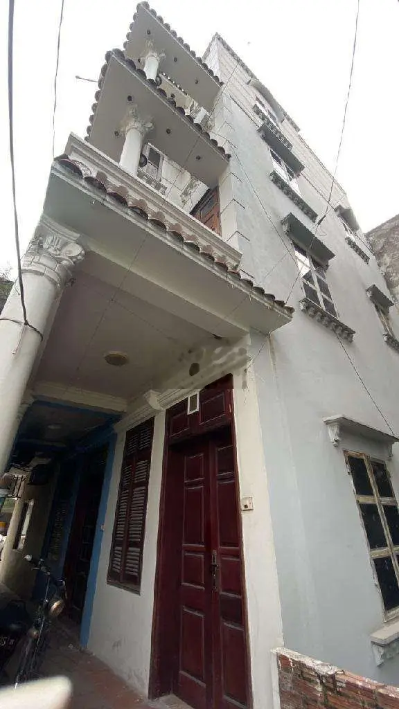 BÁN NHÀ THỊ TRẤN YÊN VIÊN 5TẦNG CHỈ 1,75TỶ