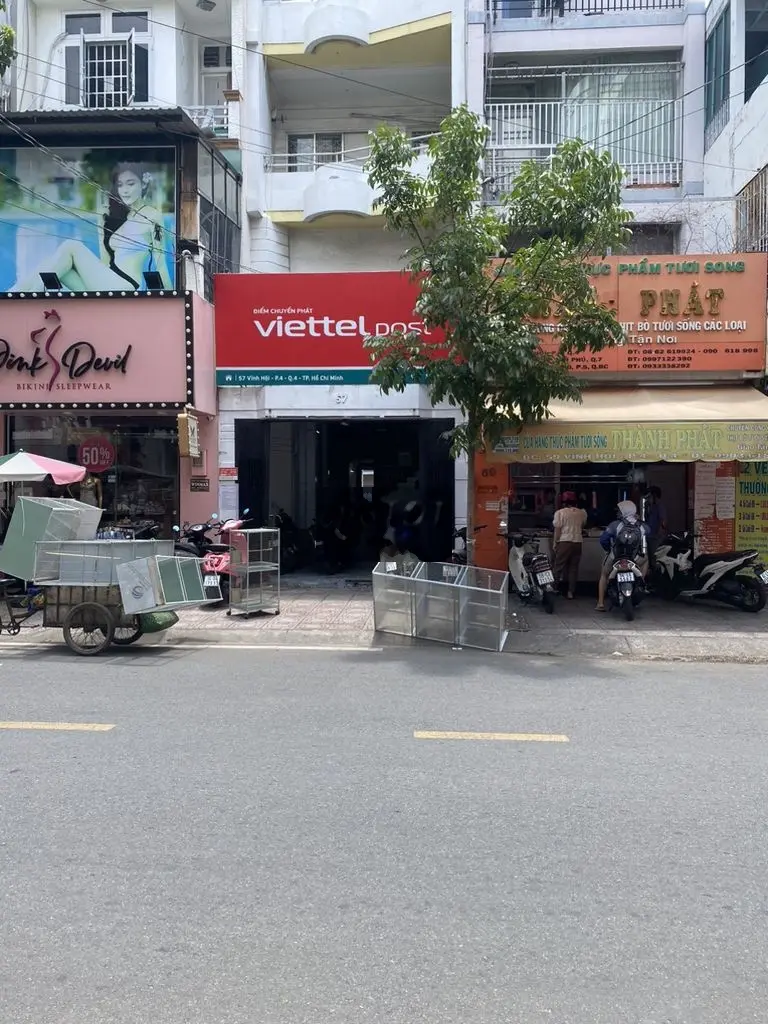 Bán gấp nhà 3 lầu mặt tiền đường Vĩnh Hội P4 Q4