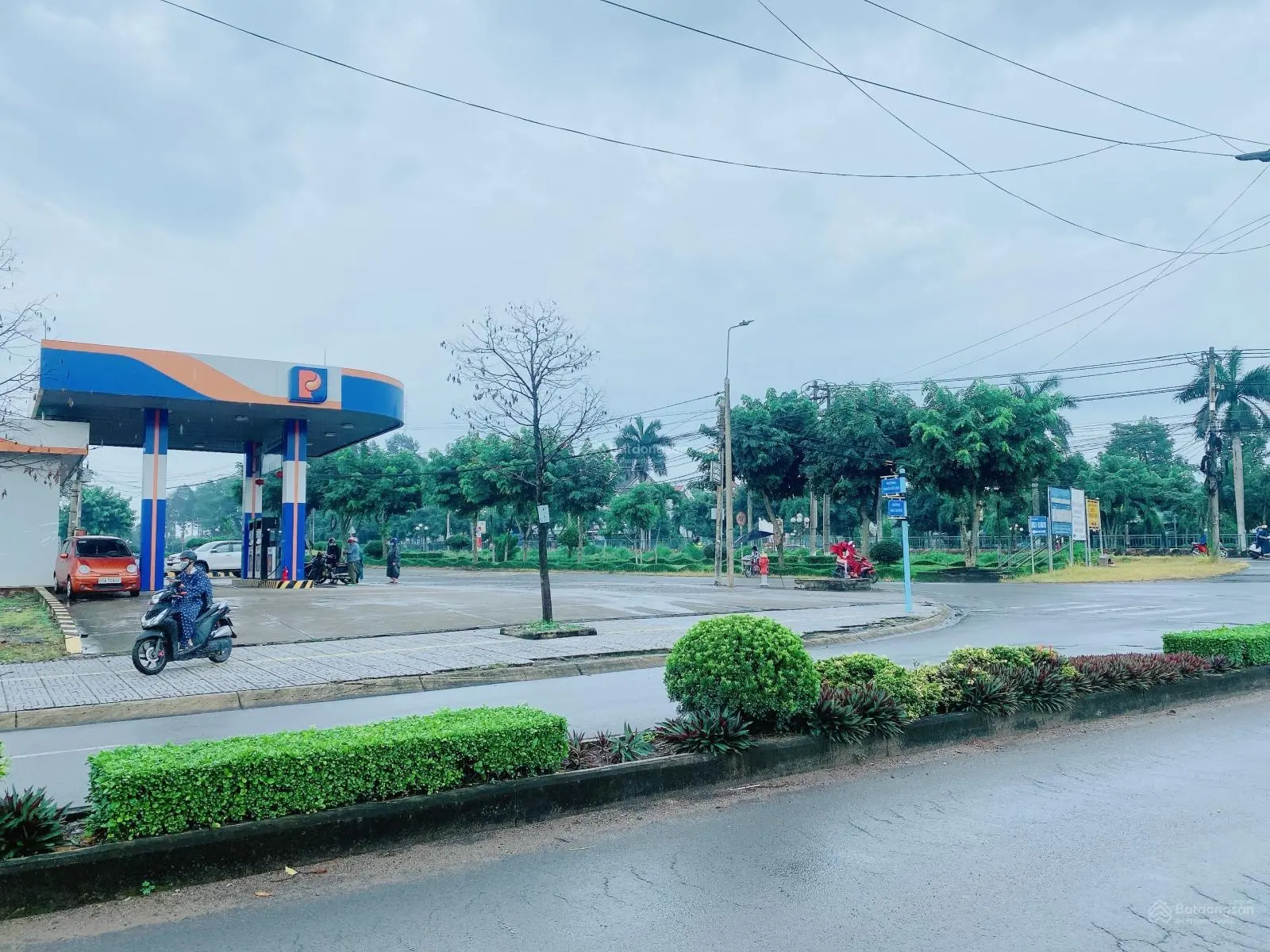Nhà 1t 1l 3p ngủ, dt 120m2, mặt tiền kinh doanh đ ngô quyền, trung tâm thị trấn trảng bom.