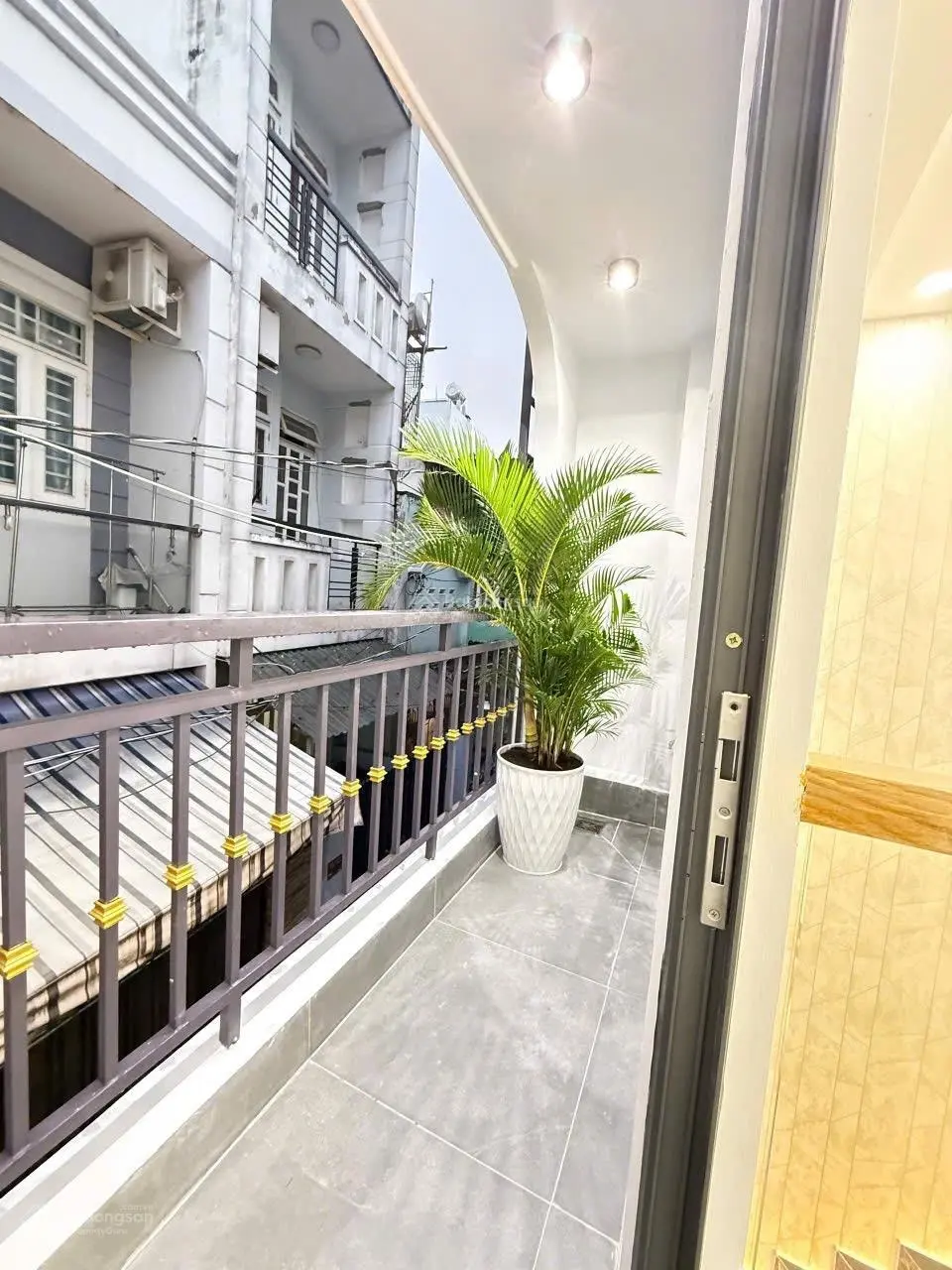 Chủ gửi - nhà diện tích lớn - xinh xinh mới lên sóng - ra đường Thống Nhất - hỗ trợ ngân bàng