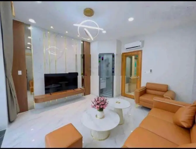 Chính chủ bán nhà Lý Tự Trọng, P. Bến Nghé Q1. DT 74,5m2 giá 4tỷ2 . Cho thuê 32tr gần chợ Bến Thàng