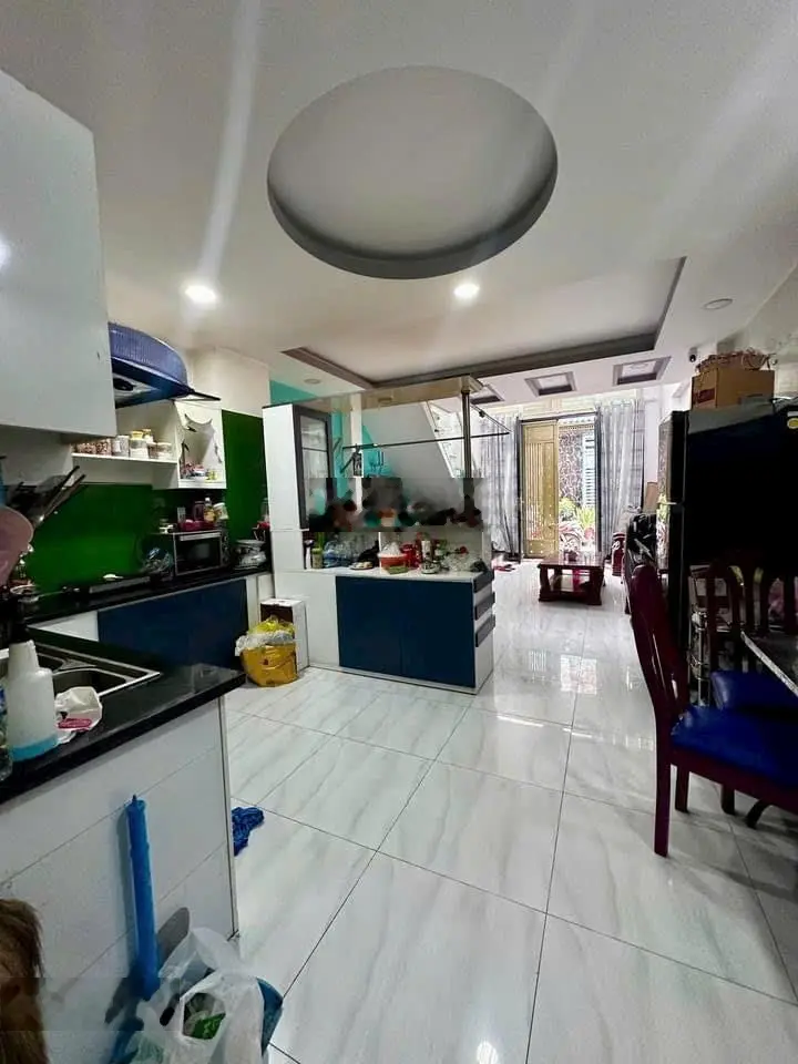 Bán nhà hẻm xe hơi khu đẹp 4,4 x 11m. Đúc 4.5 tấm. nhà đẹp hc đủ giá 5.85 tỷ TL chính chủ