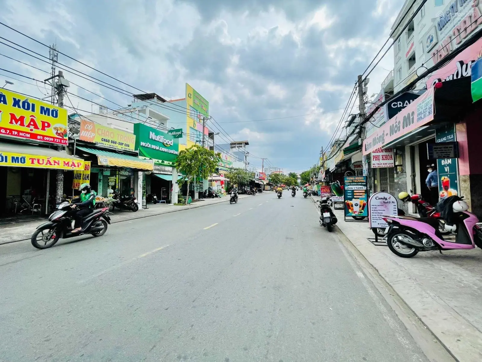 Hàng hiếm, duy nhất một căn (4x25m) CN: 103m2 đường Số 17 gần trường Lê Thánh Tôn giá 18 tỷ