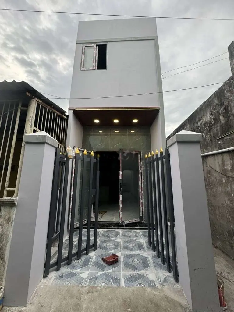 Bán nhà giá 1,68 tỷ, diện tích 92,9 m2, tại Hùng Vương, Phường 6, Sóc Trăng