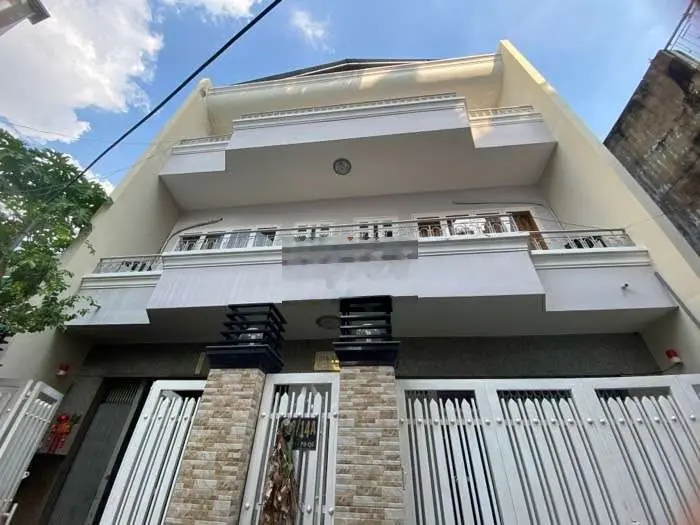 BIỆT THỰ SÁT ĐƯỜNG LÒ GỐM QUẬN 6