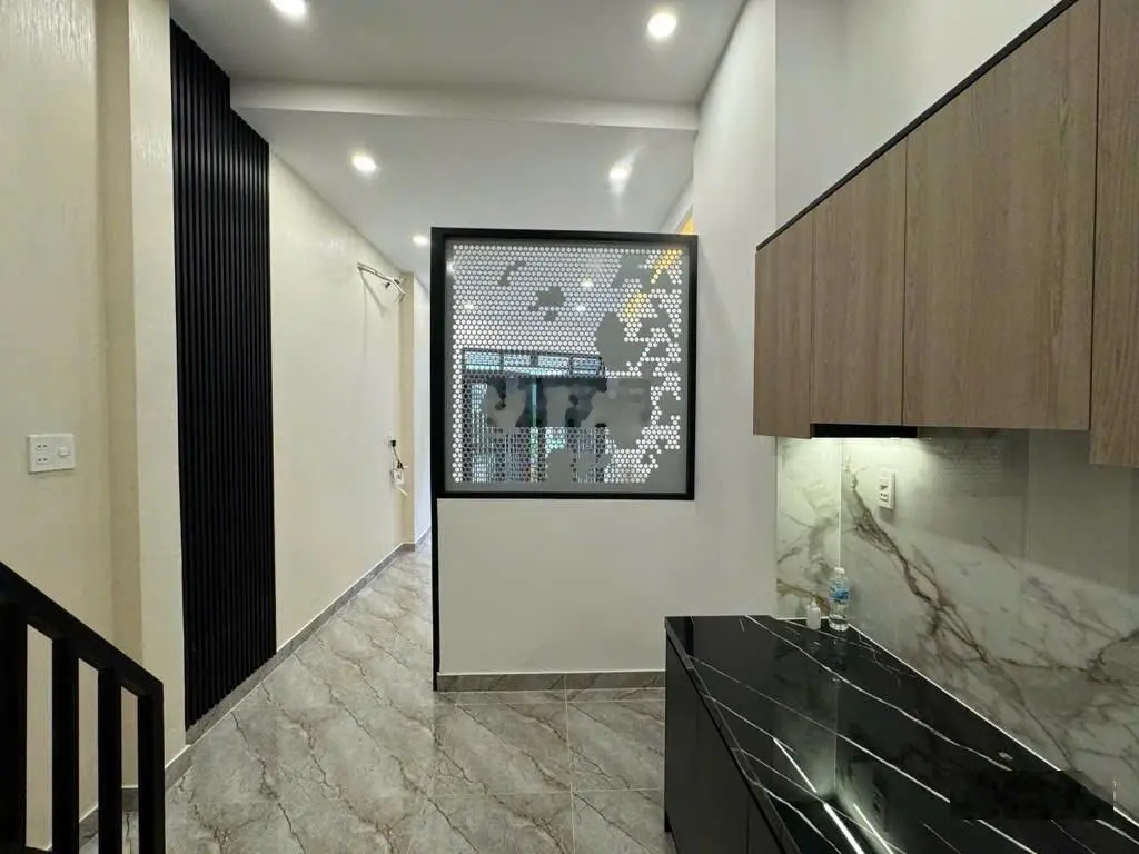 Bán Nhà P. Tân Thuận Đông DT 56M có 3 phòng cho thuê lối đi riêng nhĩnh 5 tỷ thương lượng