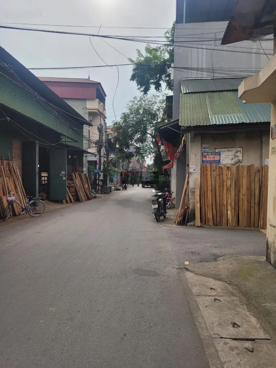 Đất trung tâm kinh doanh đắc địa nhất trục UBND thị trấn Minh Tân