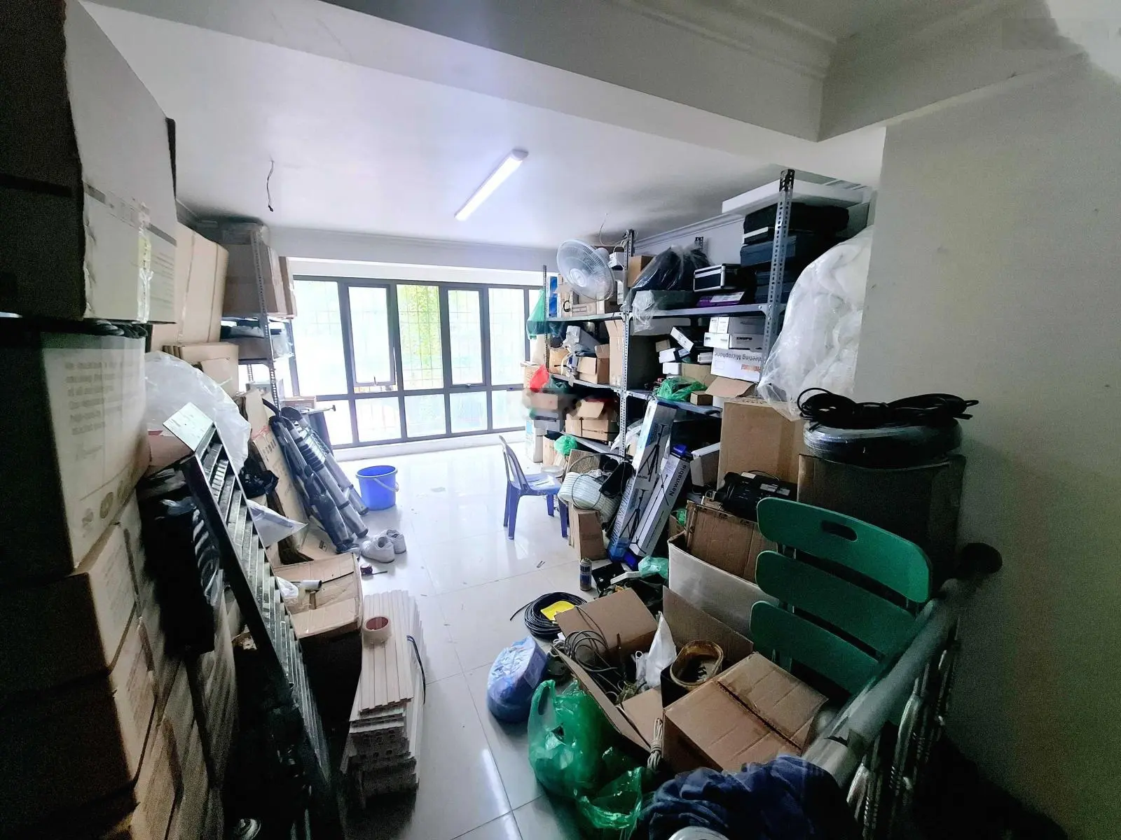 Cực hiếm, nhỉnh 12 tỷ có ngay nhà MP Thợ Nhuộm, Hoàn Kiếm, vỉa hè kinh doanh đỉnh, 22m2 3 tầng.