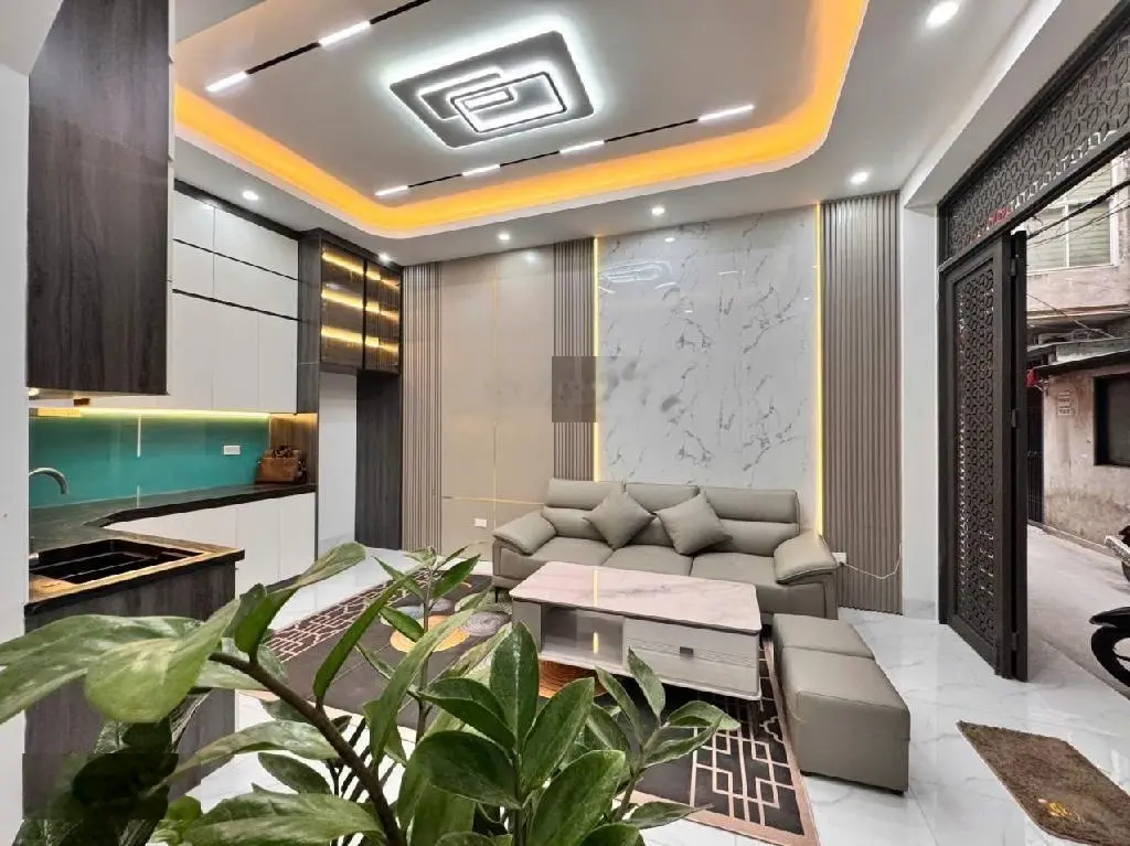 Tô Hiệu! Cầu Giấy, 1 nhà ra phố, full nội thất, hiếm nhà bán, xem là thích!