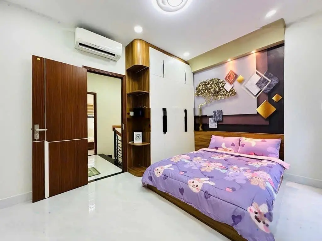 Chuyển chỗ làm bán gấp nhà Đặng Văn Ngữ Phú Nhuận, 3tỷ5/44m2. Gần trường học, chợ. 0902 323 ***Tâm