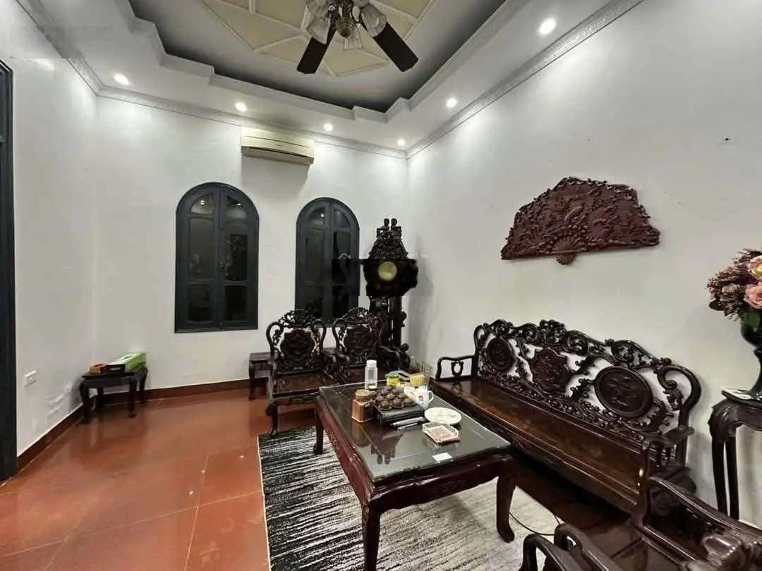 Bán nhà biệt thự đường đội cấn, 93 tỷ vnd, 375m2, phù hợp kinh doanh