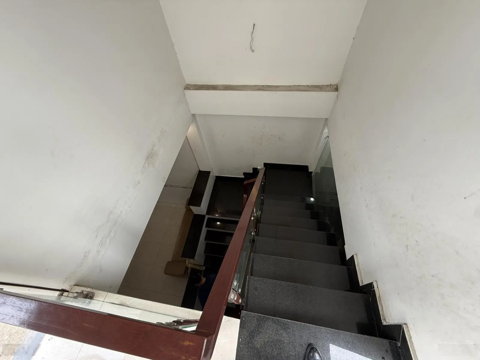 Bán nhà 1T + sân thượng, khu tái định cư ĐHQG TP.HCM, 109.8m2 ngang 4m, sổ hồng chính chủ, giá tốt