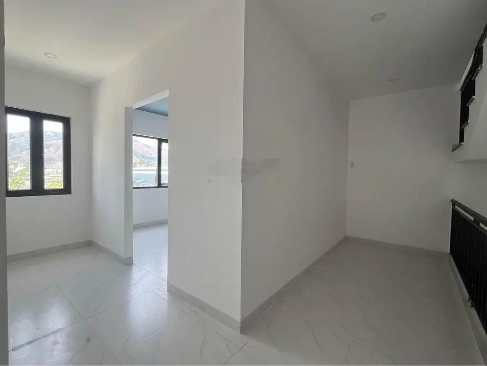 Nhà mặt đường HL 46 xã Vĩnh Trung - tp. Nha Trang, gần 180m2 ngang 8m