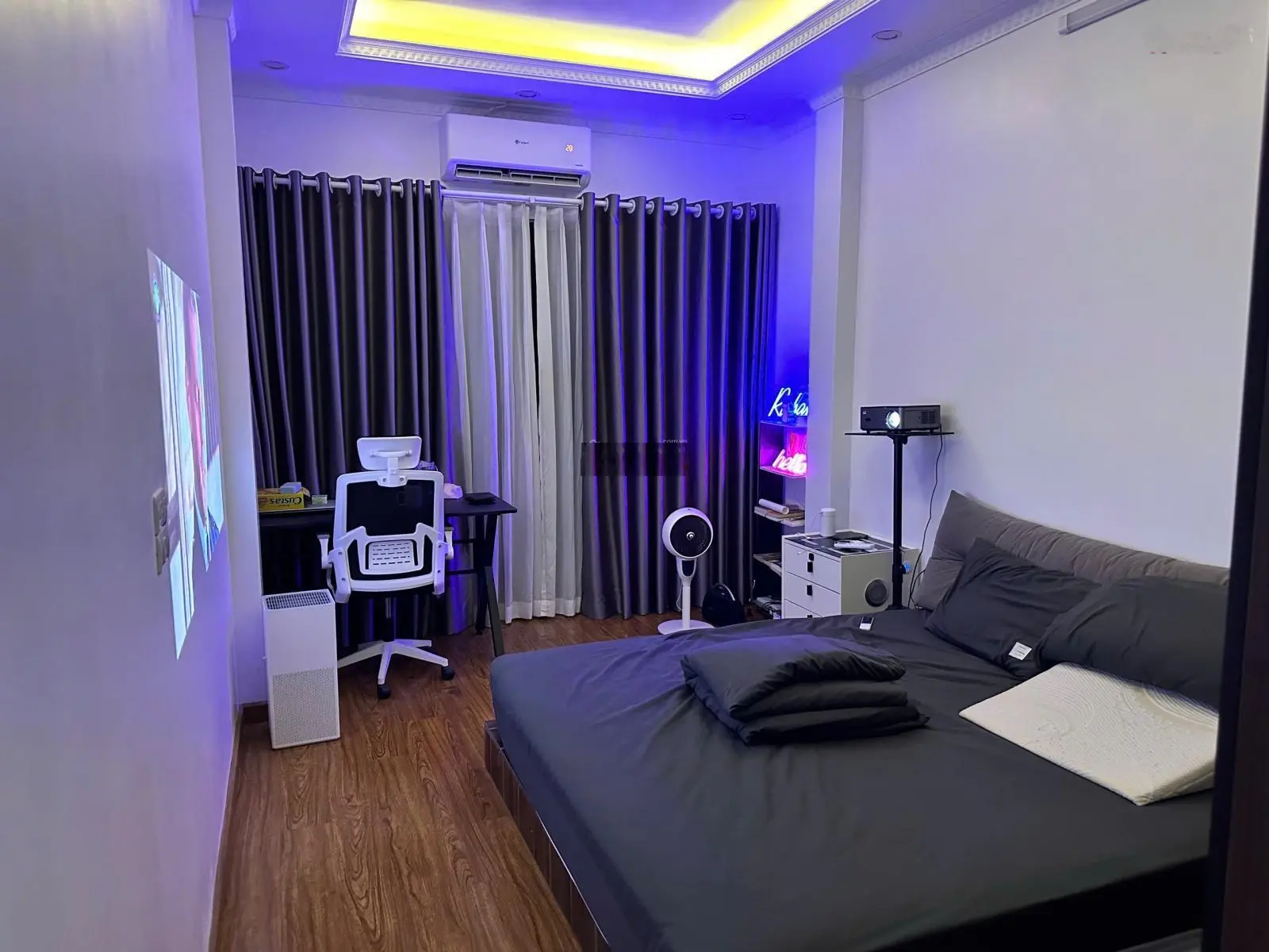 Nhà đẹp - giá rẻ - trung tâm quận - ngõ nông - sạch đẹp - an ninh LH 0966 341 ***