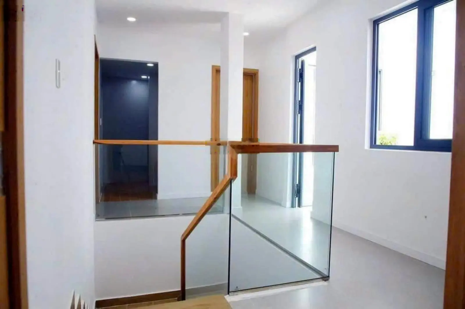 Nhà đẹp Nguyễn Thái Sơn, Gò Vấp có 3 phòng ngủ, 65m2 giá nhỉnh 2.56 tỷ, sổ hồng riêng