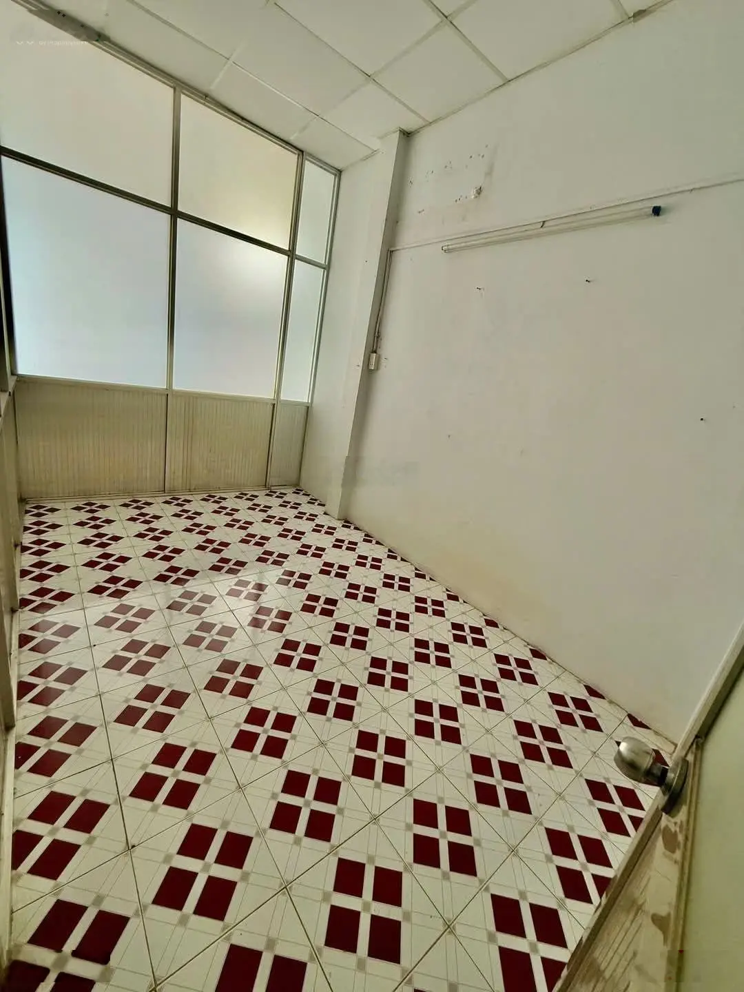 - Nhà Bán vị trí đẹp Đường Bình Tiên Phường 8 #Quận6 - DT : 3,75m x 9m