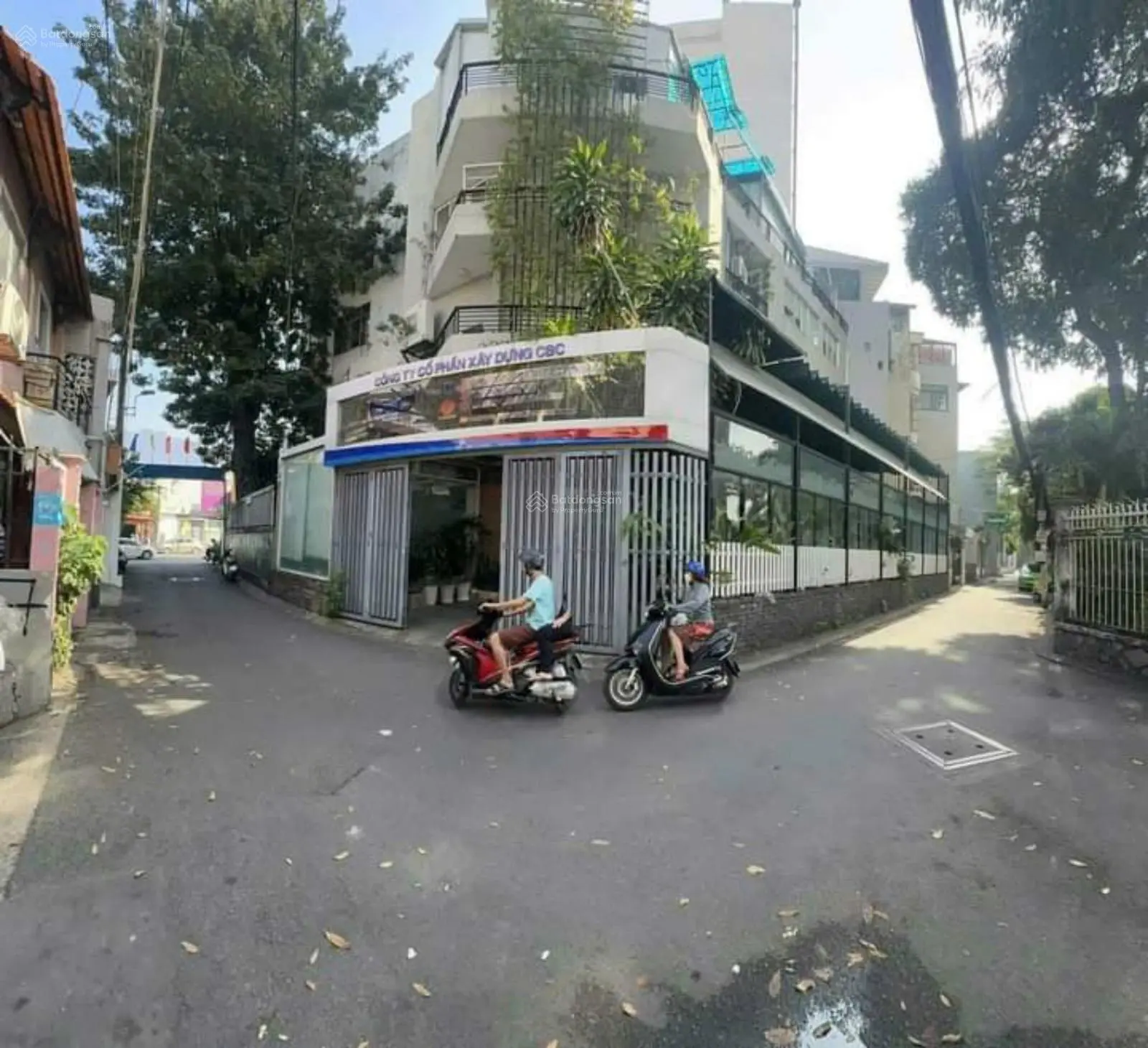 Bán nhà góc 2 MT HXH 10m Lê Văn Sỹ, P. 10, Q. Phú Nhuận. DT 4.5x19m, gồm trệt, lầu giá 16 tỷ