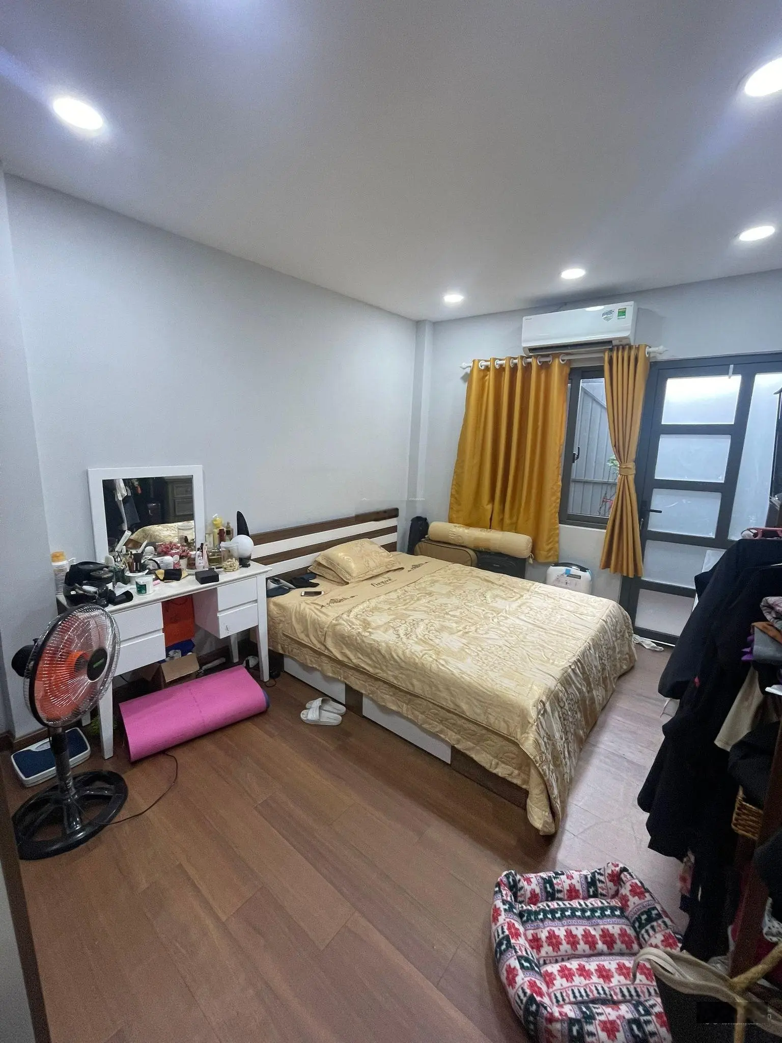 HXH Nguyễn Khắc Nhu, Q1 - Nhà 5 tầng, ngang 6m, cam kết TT chuẩn 100%
