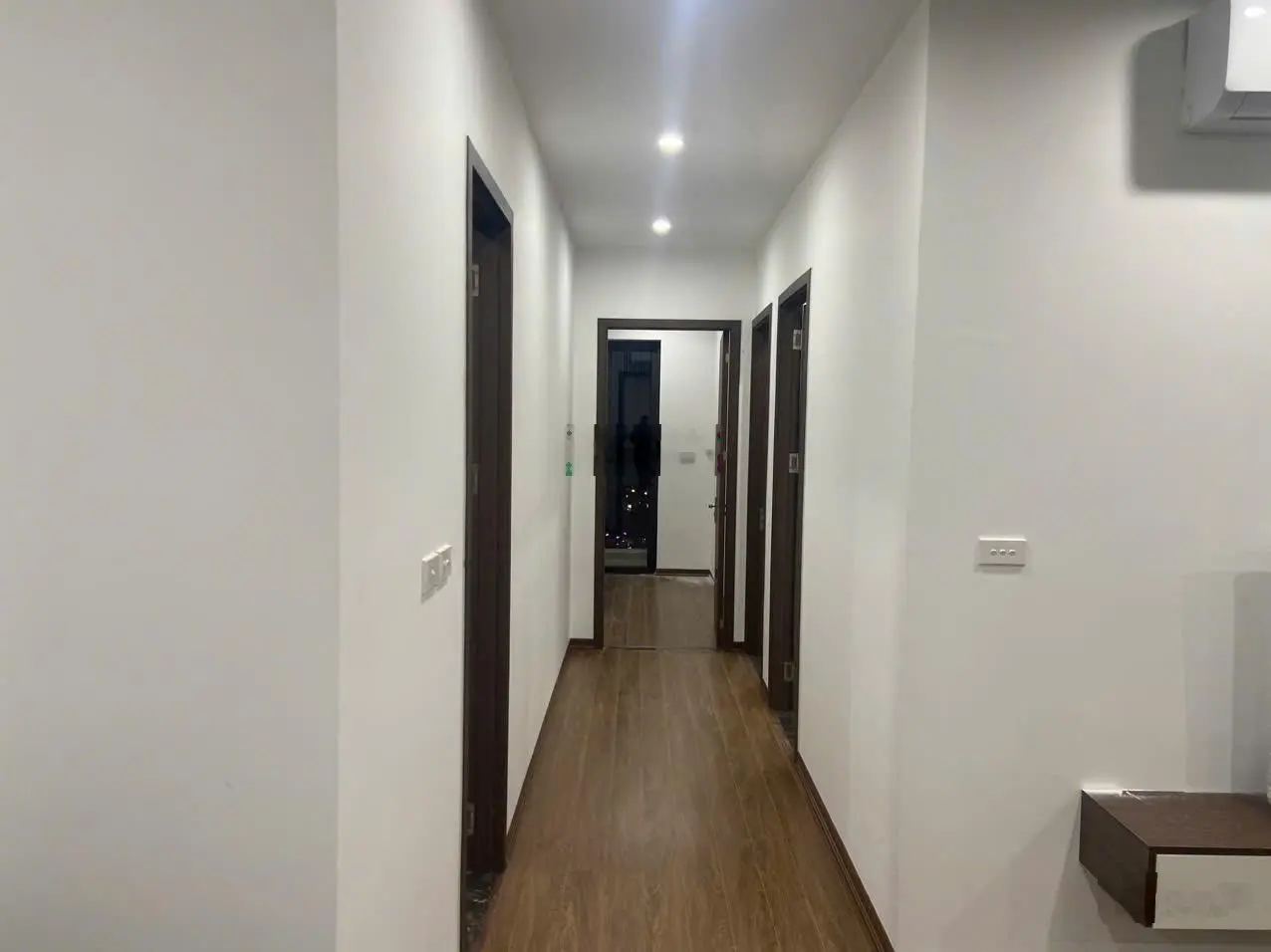 Bán căn hộ 2PN 72m2 tầng đẹp giá tốt