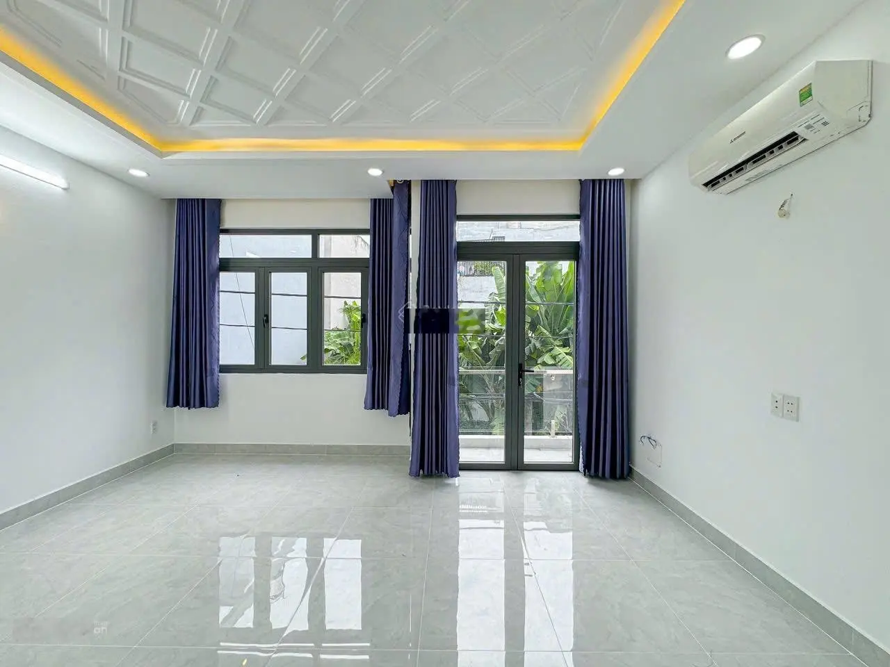 Bán nhà sổ riêng 50m2 đường xe hơi 71 đào tông nguyên tt nhà bè