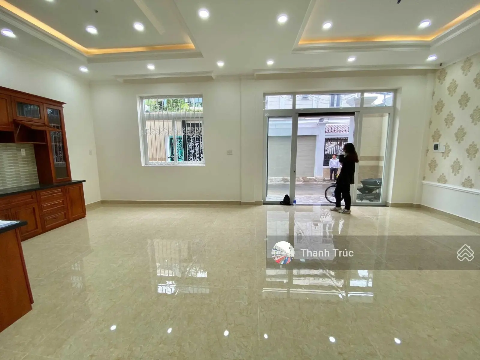 Anh/chị cần mua nhà/đất giá ngộp trục Phạm Văn Đồng - Ngã 4 Bình Triệu (SHR) alo em 0905 261 ***