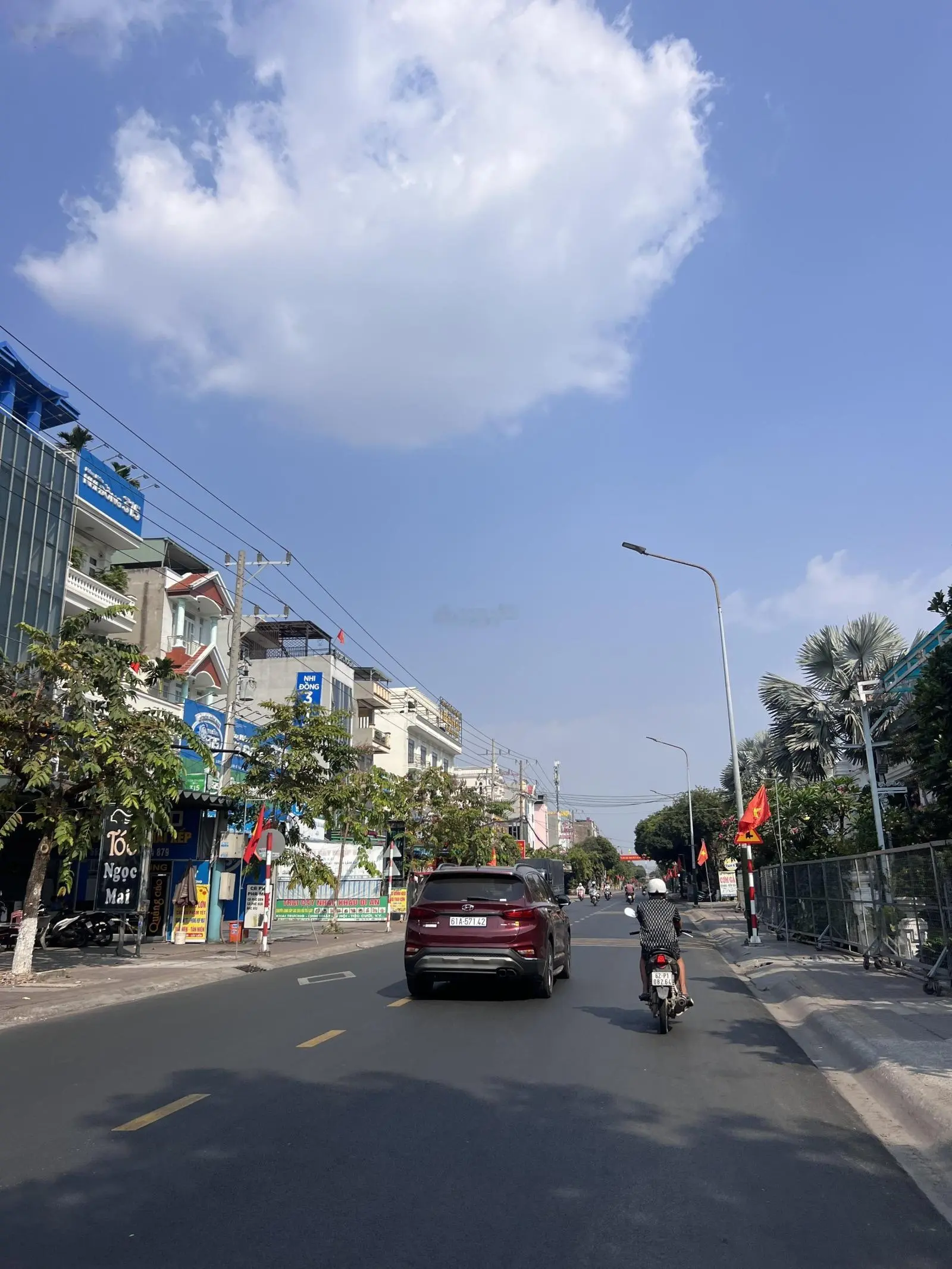 Nhà mặt tiền Lý Thường Kiệt, DT 110m2, ngang 5m, ngay ngã 4 Đương Mồi, kinh doanh sầm uất