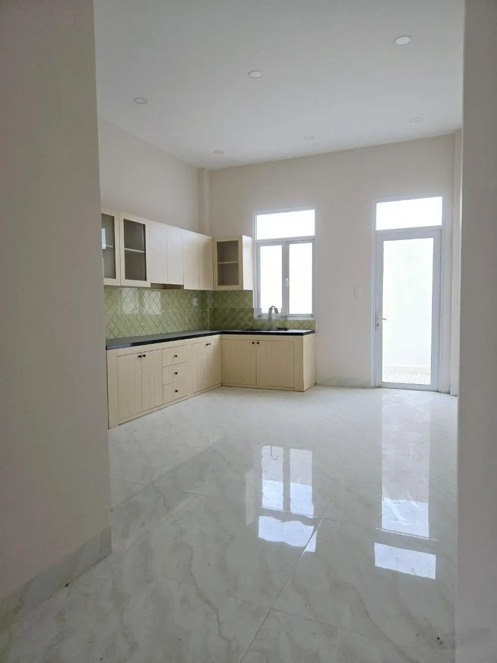 Bán nhà mới đẹp đường 16 long bình - 68m - giá 4.3 tỷ - gần ga metro, làng đại học