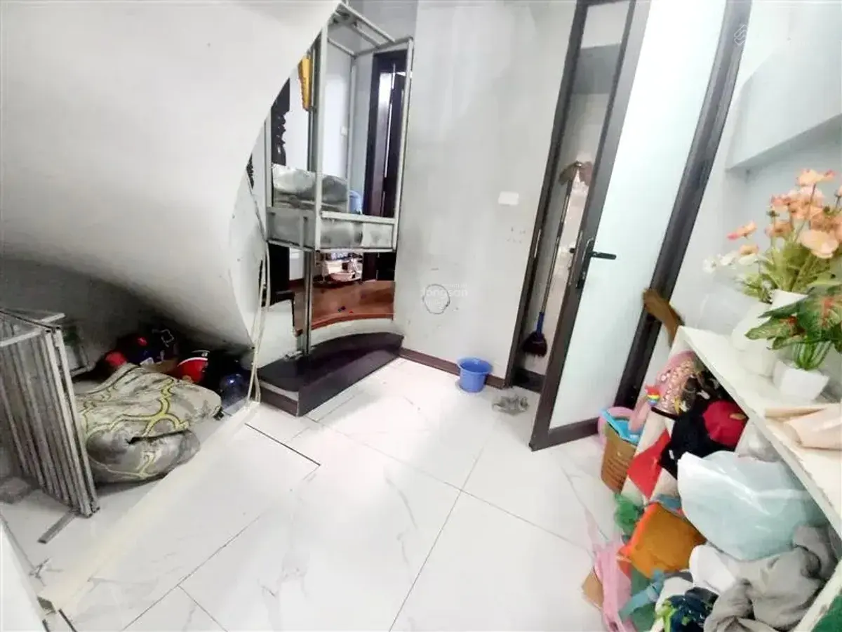 Bán nhà tại phố Yên Lãng, Đống Đa. Diện tích 50m2