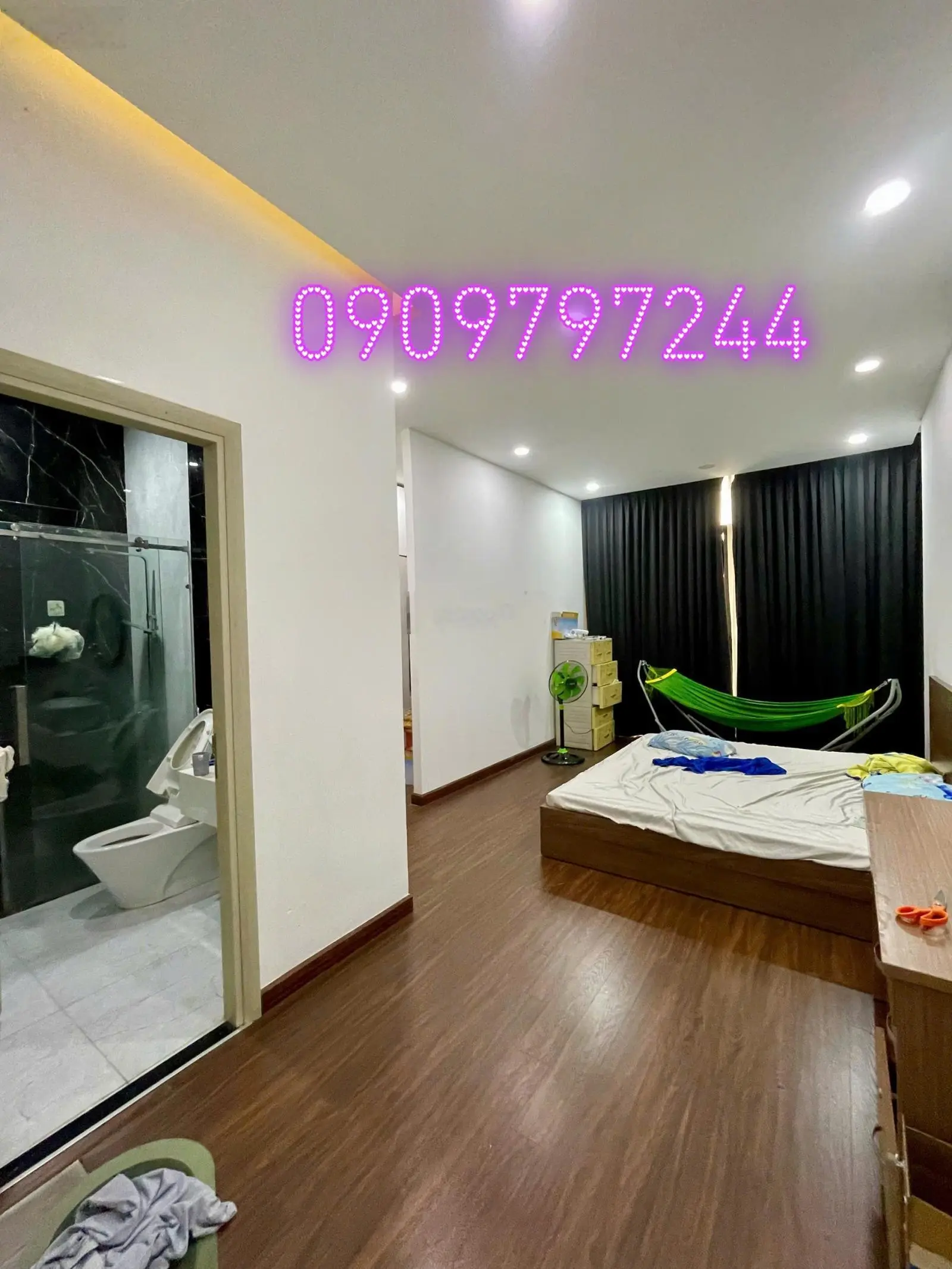 Giảm 3 tỷ Bán gấp nhà MT 1 trệt 2 lầu 4 phòng ngủ đều có ban công riêng - 5,6mx27m + sân thượng