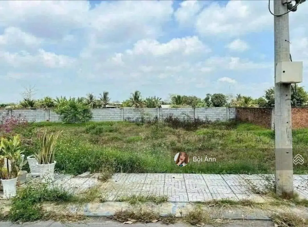 Bán đất vị trí đẹp, đ.nguyễn đình chiểu, p.1 , tp tân an, long an,giá:750triệu,dt:150m2, thổ cư,shr