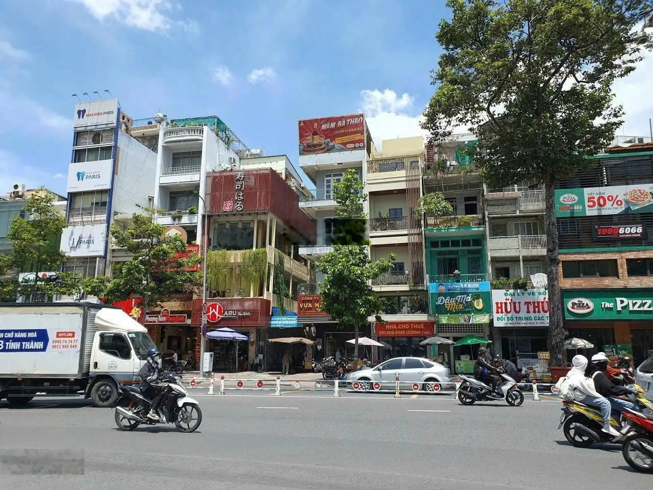 Bán nhà mặt tiền ngay Trần Hưng Đạo, Quận 1. DT 4 x 18m. 5 tầng. Giá 39.9 tỷ