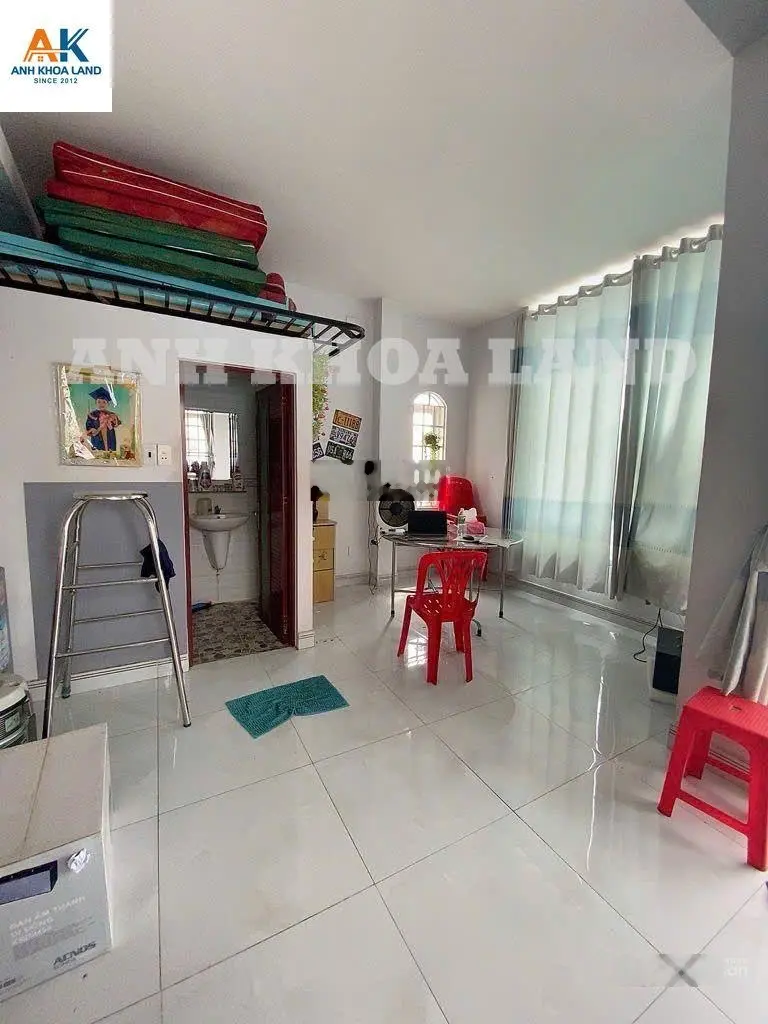 Bán gấp nhà 4 tầng MTKD 13 phòng thu 4tr/th. Mặt bằng trệt cho thuê 20tr/th. P. Linh Trung. 150.5m2
