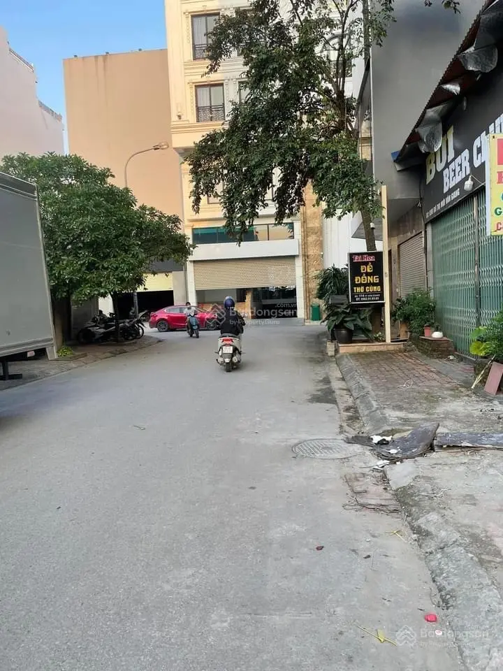 Bán gấp Đất 94.5m2 tại Đường 379, Thị trấn Văn Giang, Hưng Yên, giá tốt!