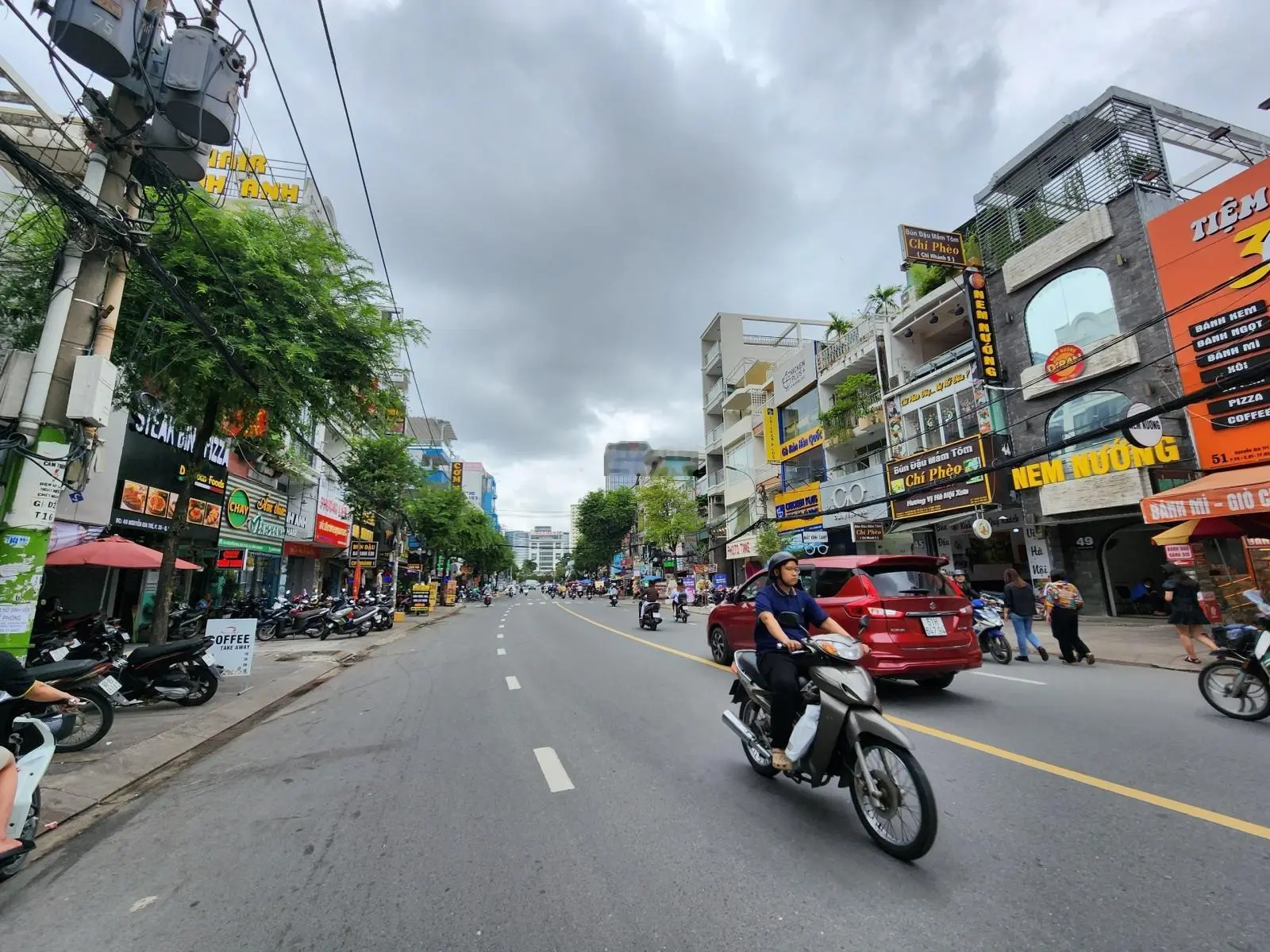 6 x 27m, bán nhà 3 lầu mặt tiền kinh doanh Phổ Quang - p. 2 (giá 2