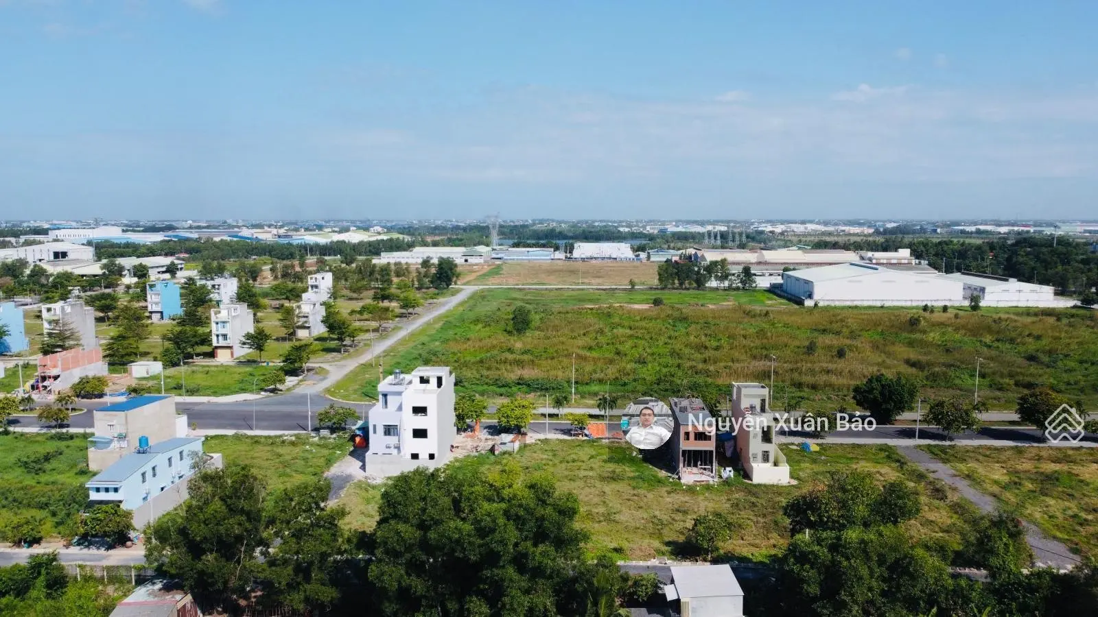 Chủ bán gấp 100m2 Khu tái định cư An Hạ. Giá chỉ 2,2 tỷ có TL LH 0909 805 ***