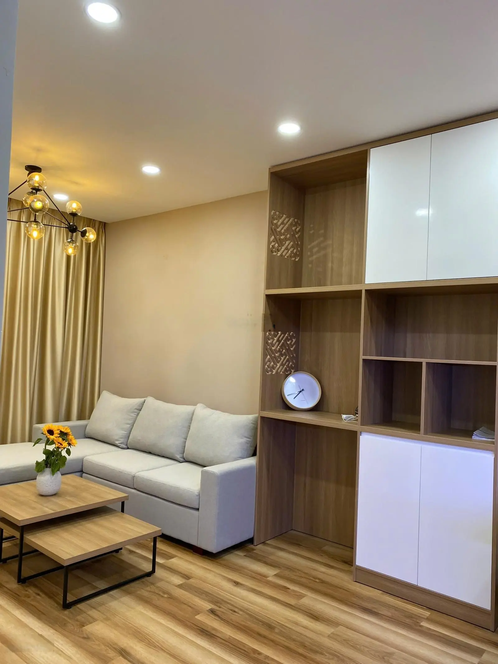 Cần bán CitiEsto 2PN2WC , tầng cao view đẹp giá chỉ 2,1 tỷ full thuế phí