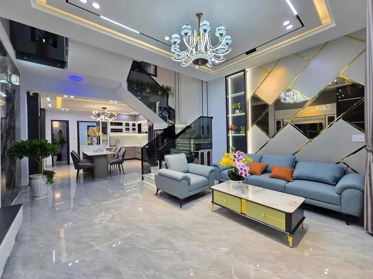Bán Nhà Tân Cổ Điển Gần Biển Hoà Minh - Trung Tâm Quận Liên Chiểu - Đà Nẵng