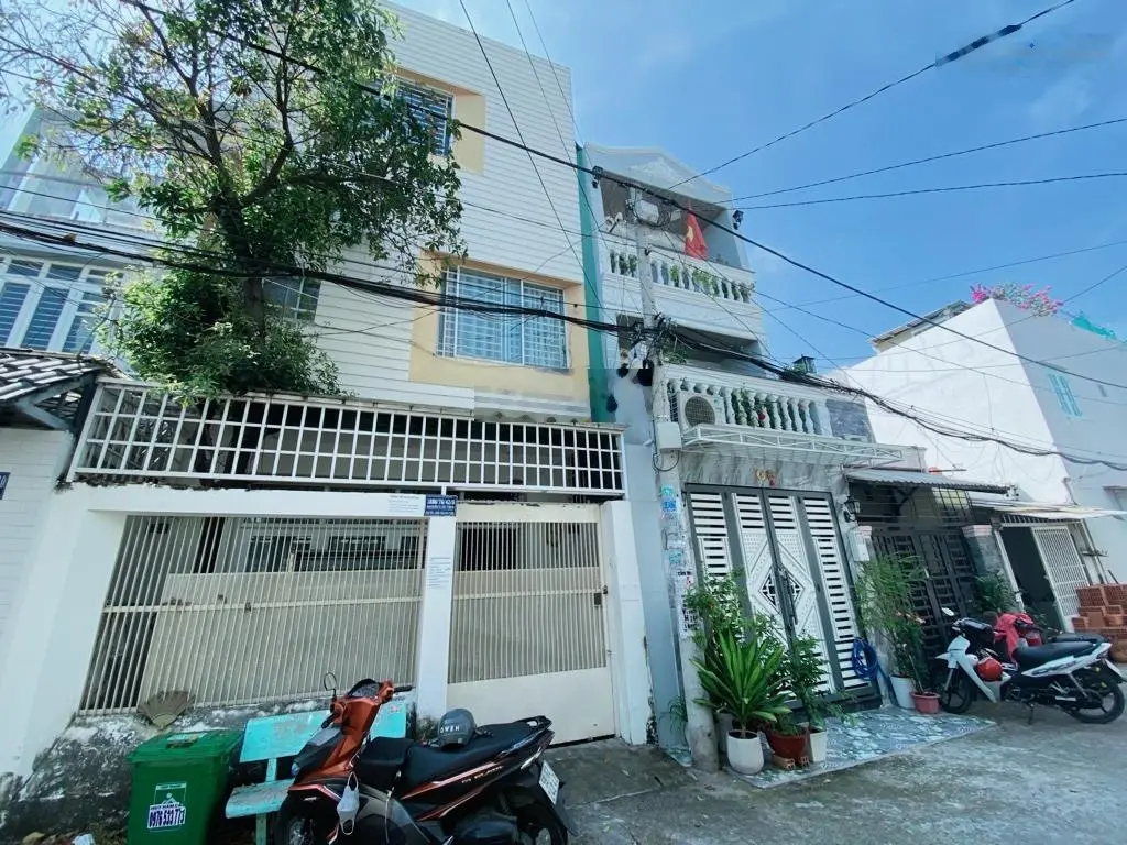 3 tang be ngang 5 m đường xe hơi thị trấn nhà bè gan cau phu xuan giá 5 ty hon xiu