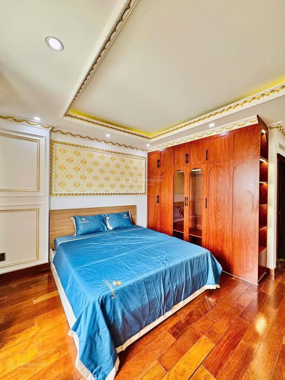 Cô lan phương bán gấp lại 2.38tỷ 52m2 4x13 ở võ văn tần p5 quận 3 dọn vào ở ngay luôn