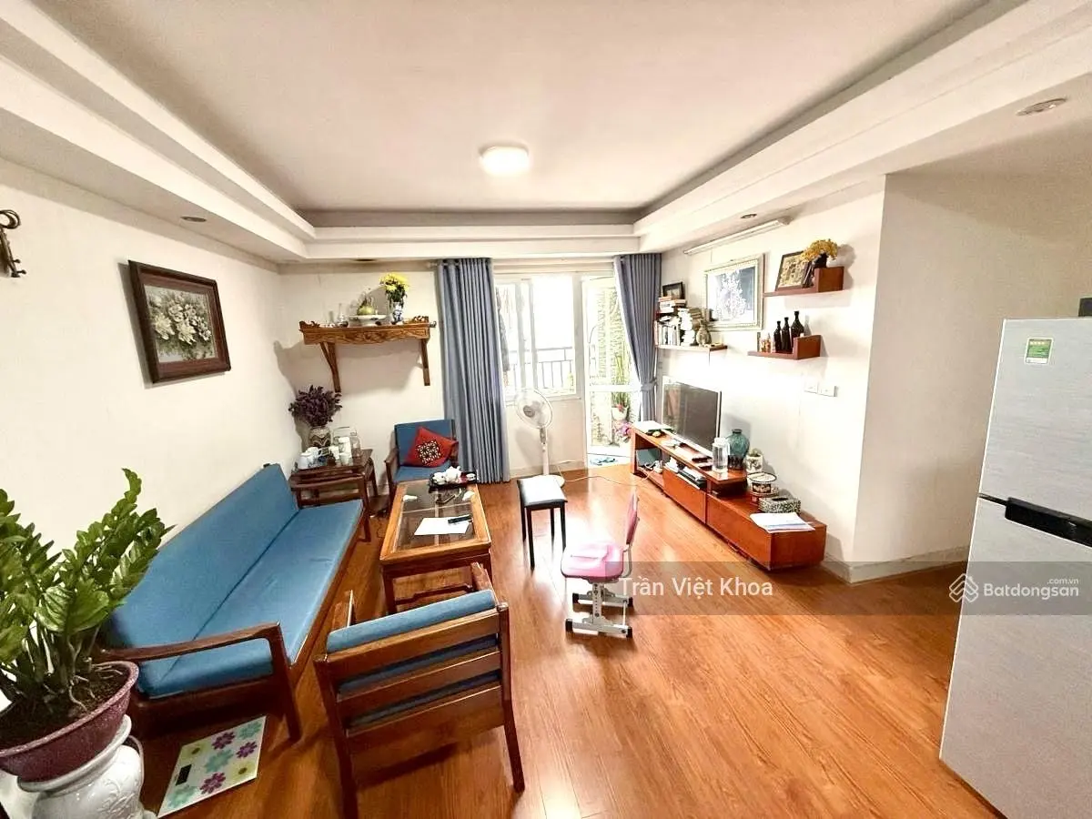 Bán căn hộ chung cư 197 Trần Phú - Hà Đông, 72m2, full nội thất - Có lốt xe ô tô - Giá chỉ 4.2 tỷ