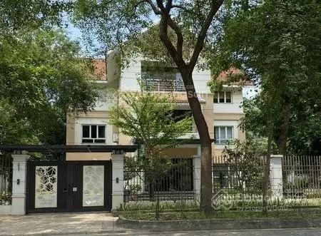 Đại đô thị cả Hà nội có, duy nhất KĐT Quang Minh nằm kề Sân bay. Gọi chính chủ trang bìa!