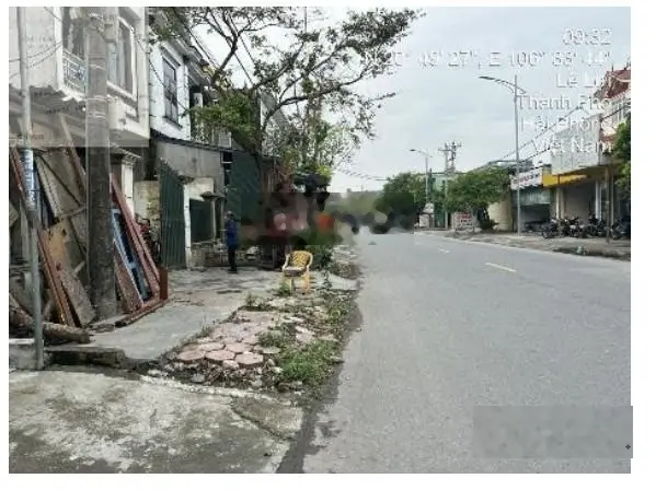 Bán đất mặt tiền Lê Lợi 9m hướng Tây tứ trạch, kinh doanh buôn bán thuận lợi, trung tâm thị trấn
