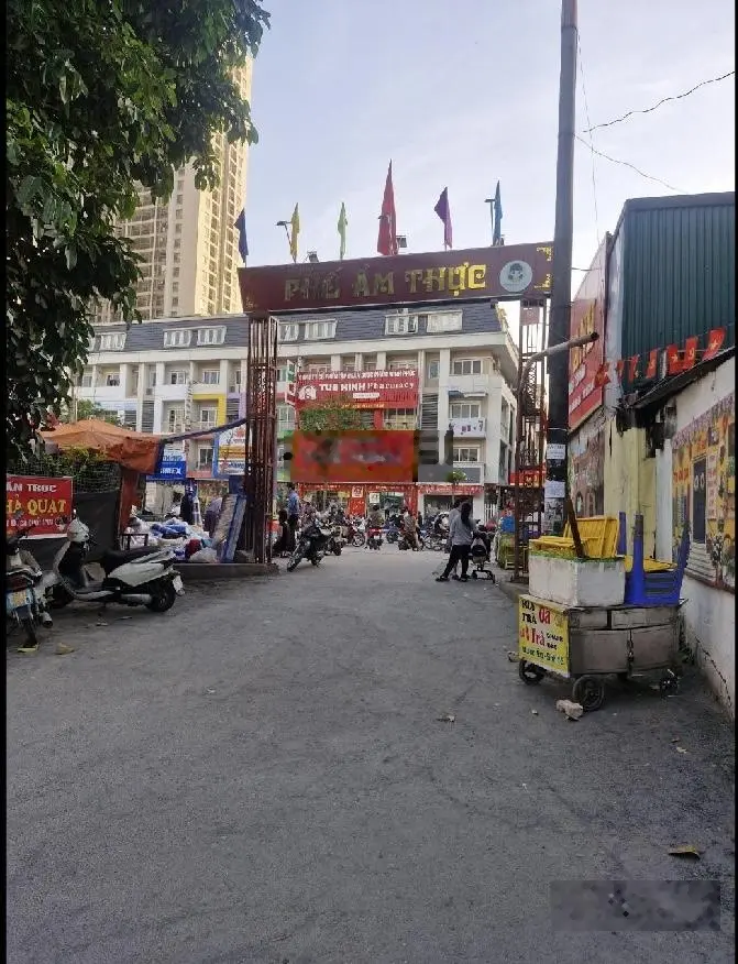 Vạn phúc - hà đông - lô góc - ô tô đỗ cửa - 3m ô tô tránh - 45m x 5 tầng - giá 10,6 tỷ.