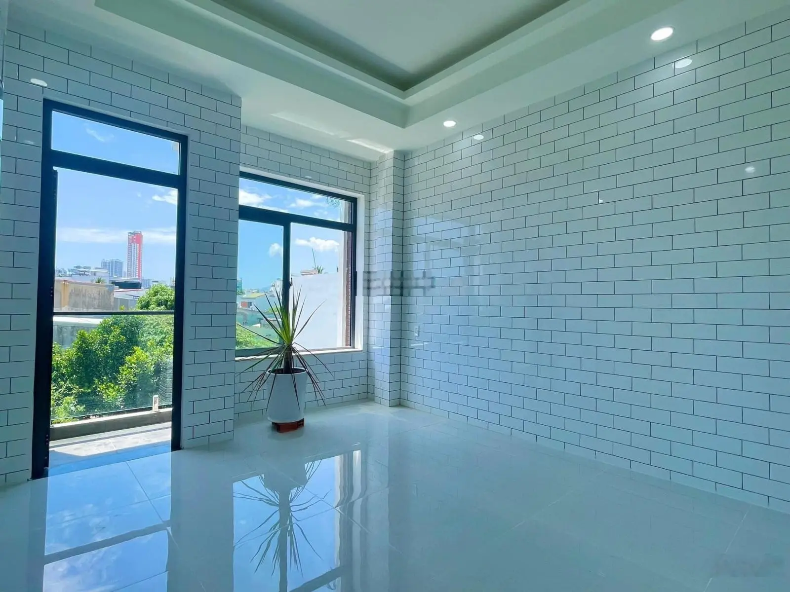 Mở bán 5 căn nhà xây mới TTTP Nha Trang