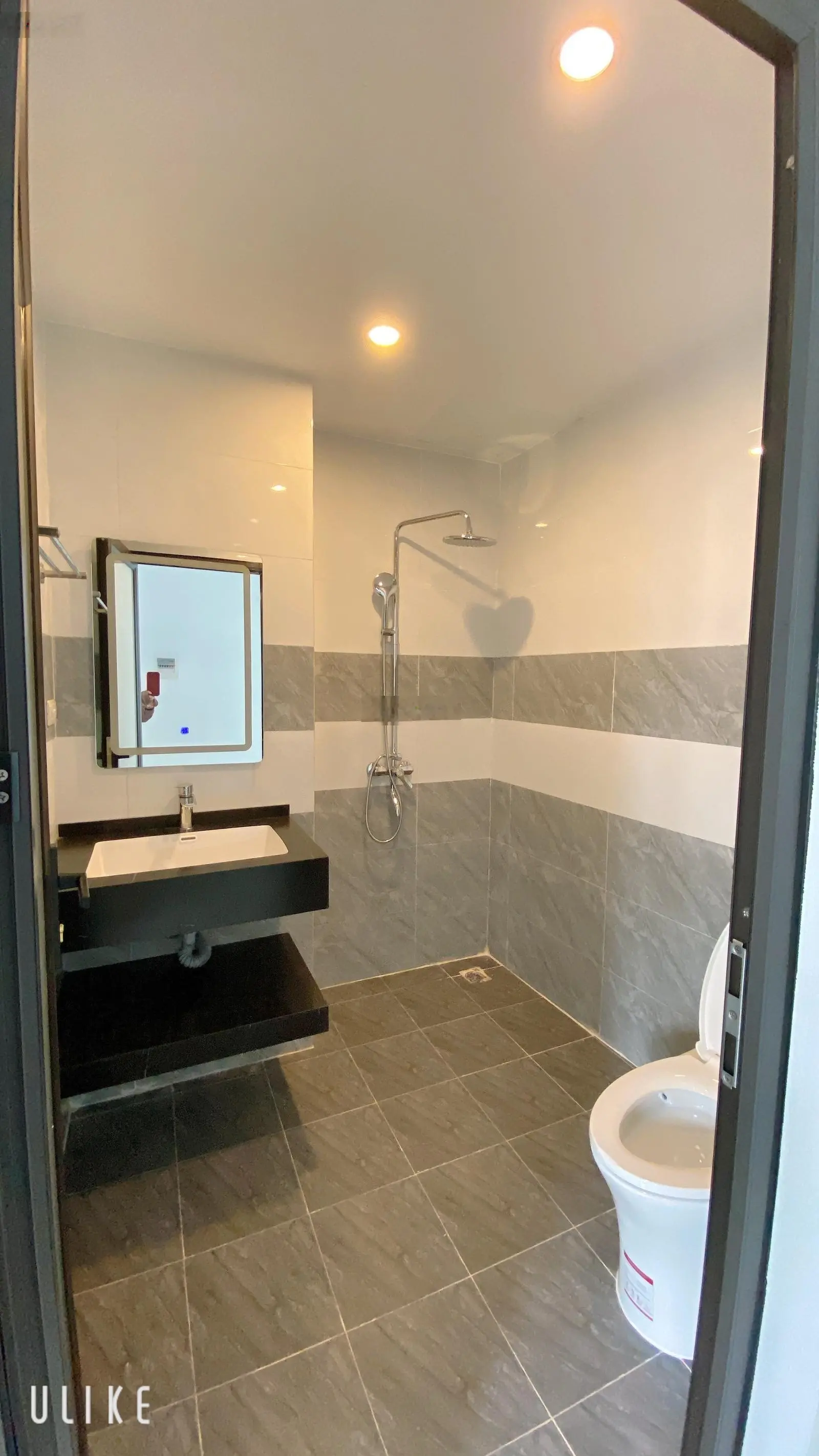 Nhà đẹp Tây Mỗ, 42m2, 5 tầng, ô tô vào cửa, 6.X tỷ, lh 0948485999