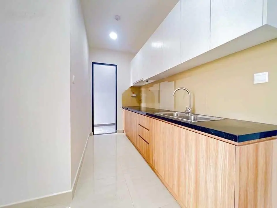 Chủ ngộp bank cần bán gấp căn hộ HT Pearl 2PN, 2WC 73,46m2 giá 2.3 tỷ