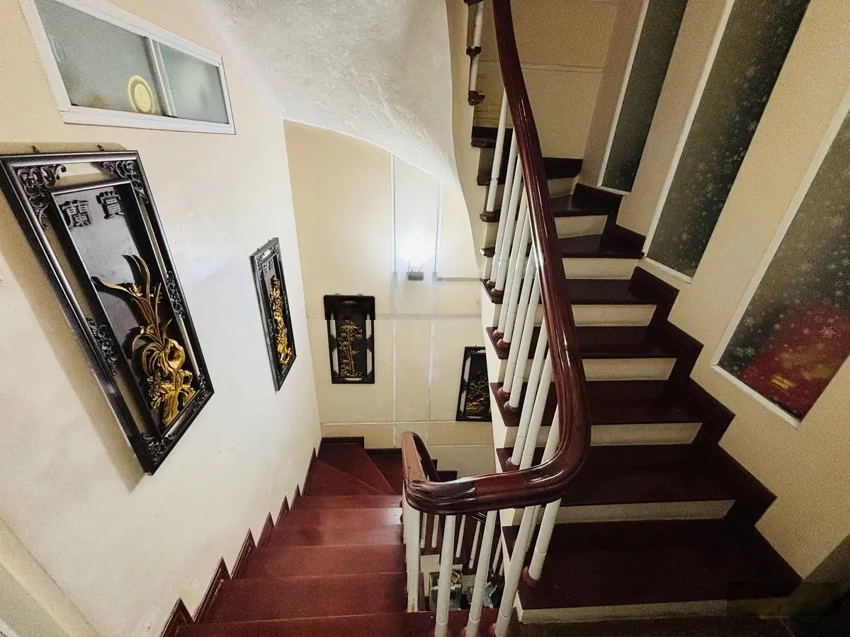 Bán nhà phân lô Hoàng Hoa Thám, Ba Đình - 45m2 x 5T - gara ô tô, dân trí cao - hơn 16 tỷ