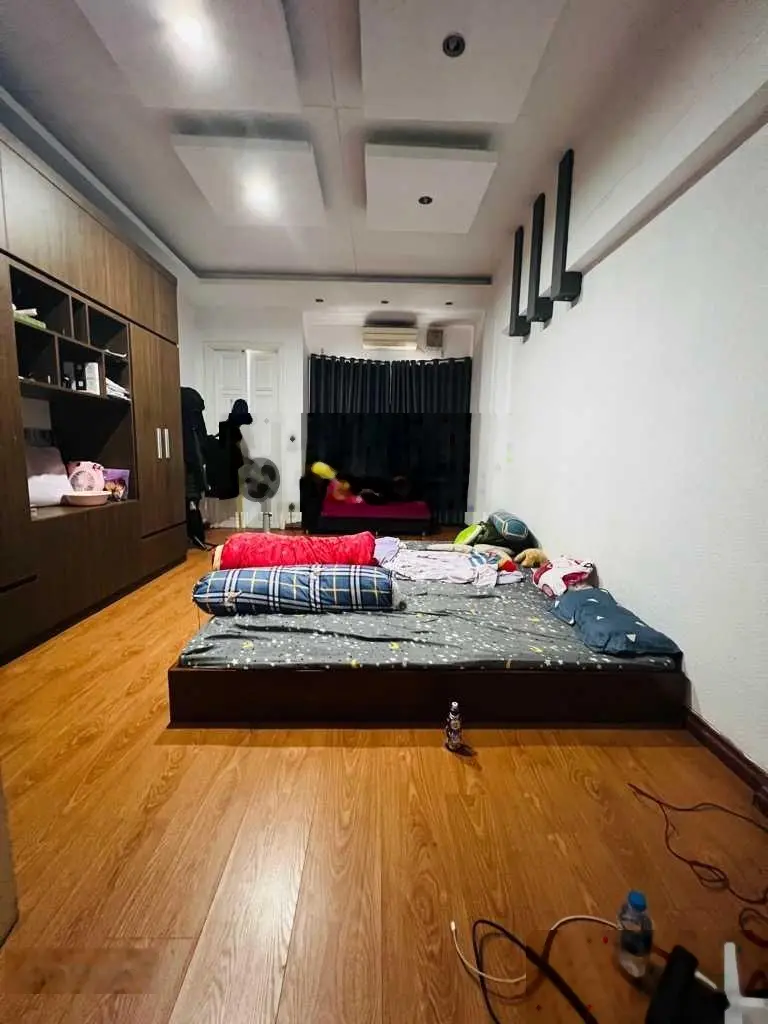 Siêu phẩm mặt phố, ô tô tránh, kinh doanh ngày đêm. 54m2 x 5tầng, MT 4m, chào 8,6tỷ. LH 0843 125 ***