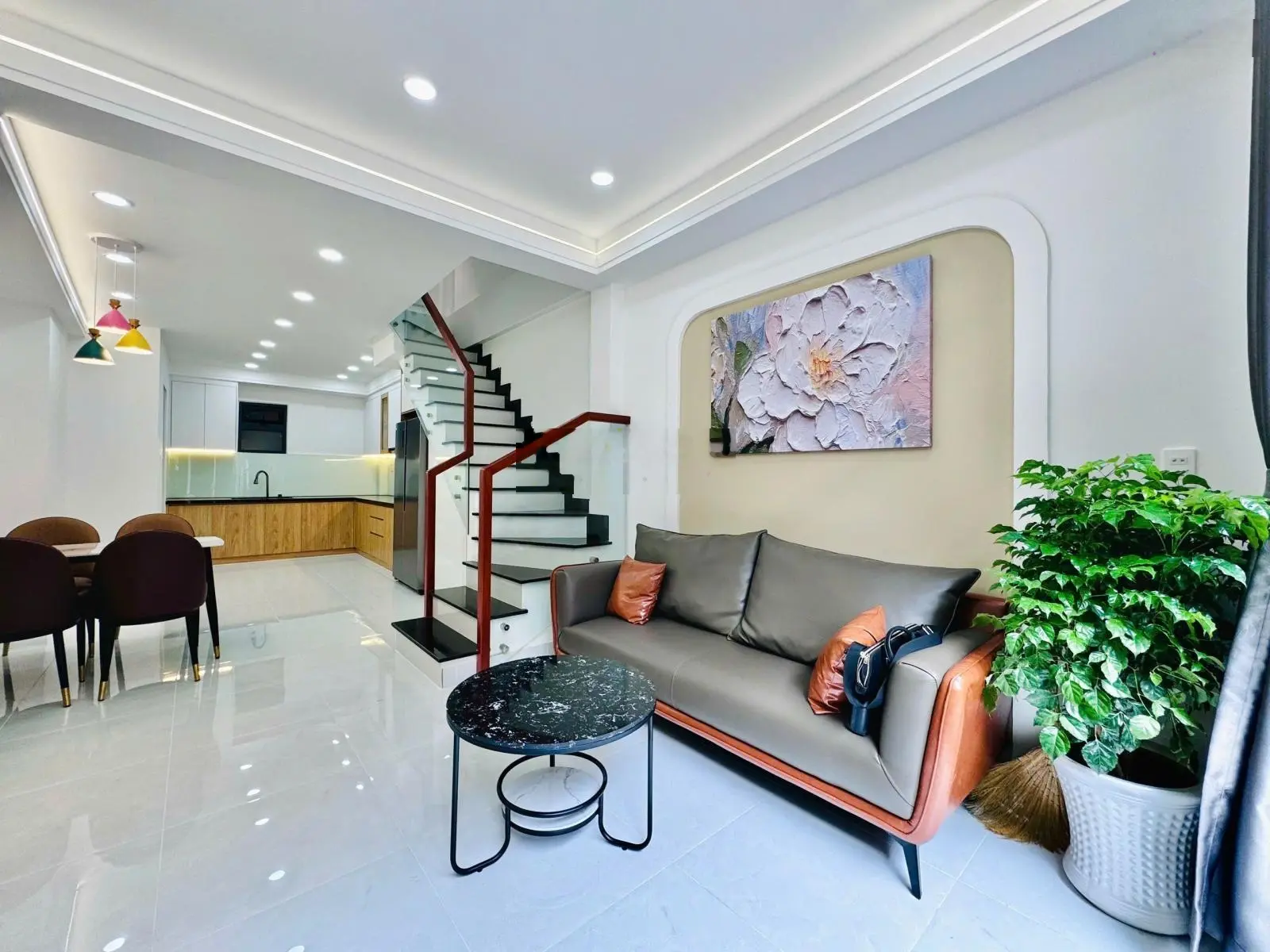 Nhà hẻm nhựa 6m có lề đường, Đường Vũ Huy Tấn, Phường 3, Bình Thanh